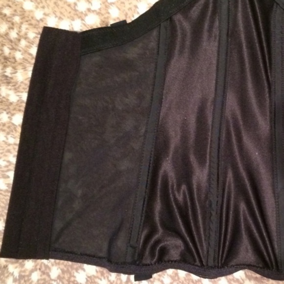 Carnival Invisible Full Coverage Torsolette 42636C - Picture 4 of 10